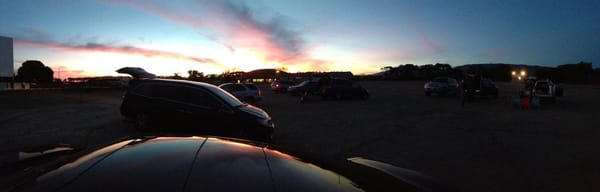 West Wind Drive-In Santa Barbara by null