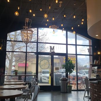 Platform 909 - Eating area - Coffee & Tea Near Me - Chino Hills, California Platform 909 - Eating area - Coffee & Tea Near Me - Chino Hills, California