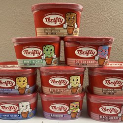 Neptunes Waters - Best thrifty ice cream !!!
