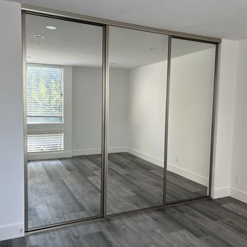 Lexari Doors - CDD 5700 Pacifica 3/4" wide aluminum brushed nickel frame with mirror 3 panels - General Contractors Near Me - Anaheim, California Lexari Doors - CDD 5700 Pacifica 3/4" wide aluminum brushed nickel frame with mirror 3 panels - General Contractors Near Me - Anaheim, California