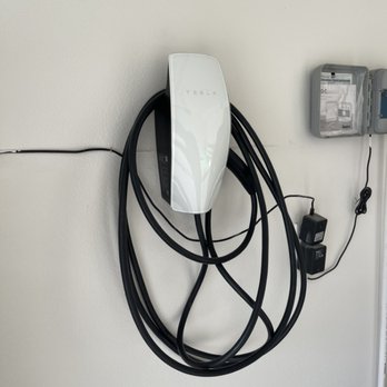 Apex Electric - EV Chargers Specialists - Electricians Near Me - Yucaipa, California Apex Electric - EV Chargers Specialists - Electricians Near Me - Yucaipa, California