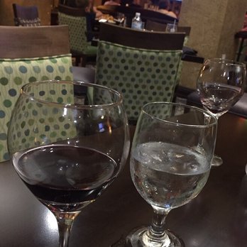 Tavolo 72 - Merlot--pass. - Italian Near Me - Middleburg Heights, Ohio