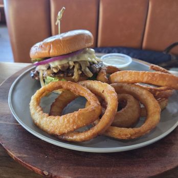 Alaskan Burger & Brew - Mushroom Burger with Onion Rings! - Beer, Wine & Spirits Near Me - Anchorage, Alaska