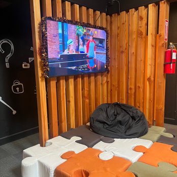 60Out - HSM playing in the waiting area, its like they knew I was coming! - Escape Games Near Me - Los Angeles, California 60Out - HSM playing in the waiting area, its like they knew I was coming! - Escape Games Near Me - Los Angeles, California