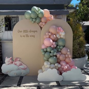 Luxan Balloons - Baby Dragon Baby Shower - Balloon Services Near Me - Chula Vista, California Luxan Balloons - Baby Dragon Baby Shower - Balloon Services Near Me - Chula Vista, California