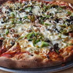 Piggie Pies Pizza - 20" Pig Pen