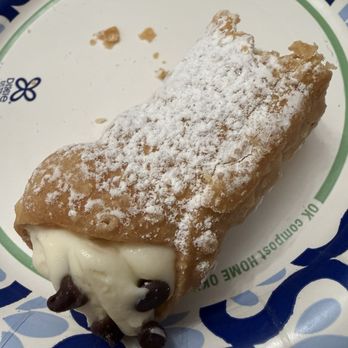 Bruno's Italian Deli - Original cannoli - Desserts Near Me - Columbia, Tennessee