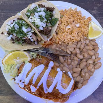 Tipzy's Tacos & Beer - 3 combo plate - Mexican Near Me - Fresno, California