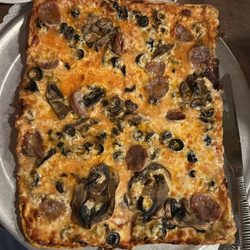 Aloy's Italian Restaurant - Small pizza!