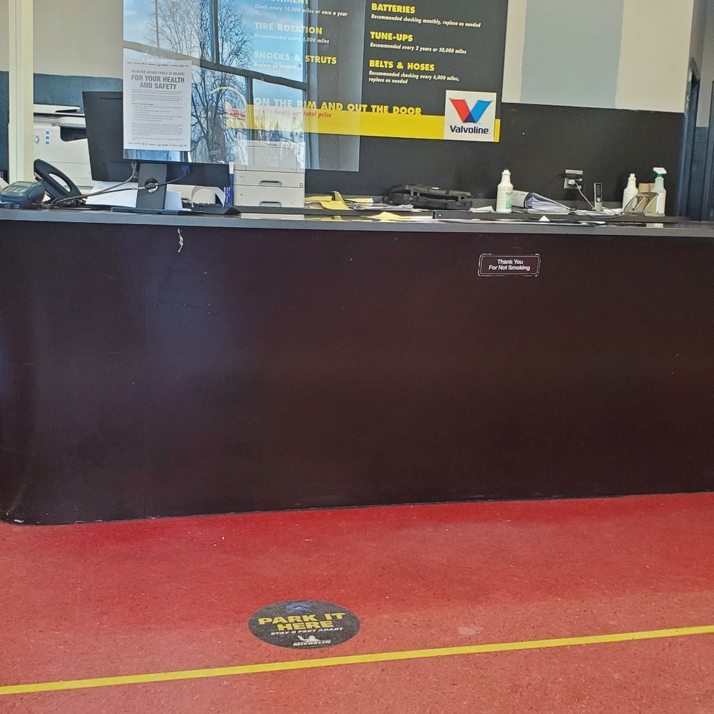 Mr. Tire Auto Service Centers - Mr. Tire nice and clean! - Tires Near Me - Laurel, Maryland Mr. Tire Auto Service Centers - Mr. Tire nice and clean! - Tires Near Me - Laurel, Maryland