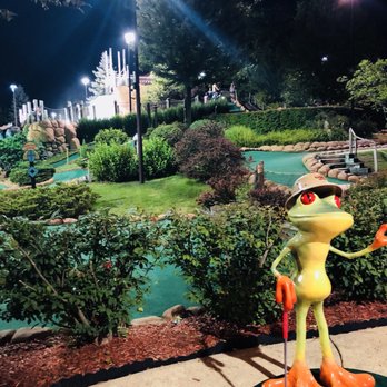 Congo River Miniature Golf - Mini Golf Near Me - Hoffman Estates, Illinois
