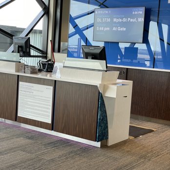Sioux Falls Regional Airport - FSD - Airports Near Me - Sioux Falls, South Dakota Sioux Falls Regional Airport - FSD - Airports Near Me - Sioux Falls, South Dakota