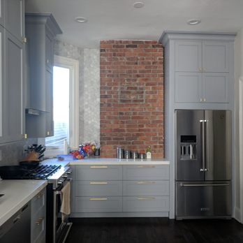 Jose HandyMan Services - Jose helped tear down a wall that unearthed a beautiful brick wall - Handyman Near Me Jose HandyMan Services - Jose helped tear down a wall that unearthed a beautiful brick wall - Handyman Near Me