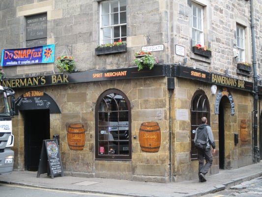 Bannerman's Bar by null