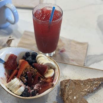 First Watch - A.M. Superbowl and morning meditation drink - Breakfast & Brunch Near Me - Hickory, North Carolina