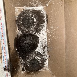 Domino's Pizza - The lava cake I was given at first