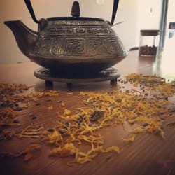 Teassential