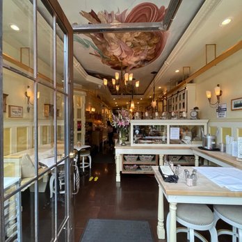 Le Petit Café - Entrance - Coffee & Tea Near Me - Brooklyn, New York