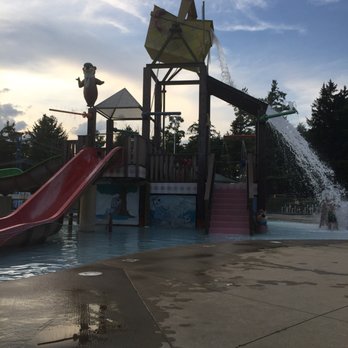 Jellystone Park - Great splash pad and water park for the kids! Not pictured: Another pool with basketball hoops, 2 large water slides. - Campgrounds Near Me - Caledonia, Wisconsin