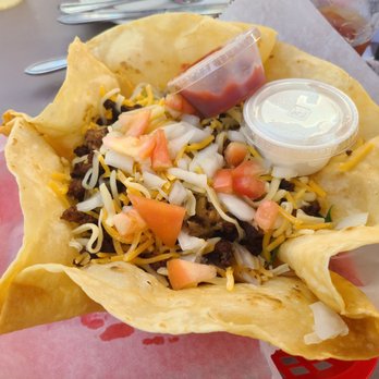 Moonlight Bay Marina & Restaurant - Beef taco salad - Burgers Near Me - Sterling, Illinois Moonlight Bay Marina & Restaurant - Beef taco salad - Burgers Near Me - Sterling, Illinois
