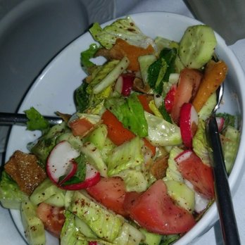 Mantee Cafe - Fatoush salad - Mediterranean Near Me - Studio City, California Mantee Cafe - Fatoush salad - Mediterranean Near Me - Studio City, California