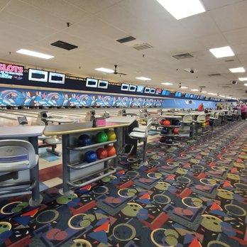 Parkside Lanes - Bowling Near Me - Aurora, Illinois