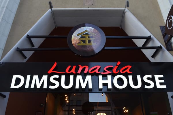 Lunasia Pasadena - MOVED TO NEW LOCATION AT COLORADO AND LAKE by null