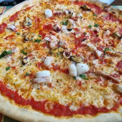 Trattori Da Pizzo - Pizza Frutti di Mare