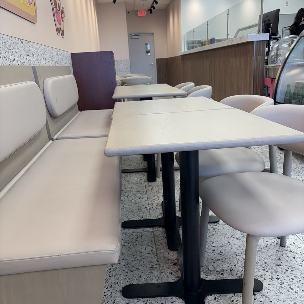 Milkcow Cafe - Eating Area - Desserts Near Me - Las Vegas, Nevada