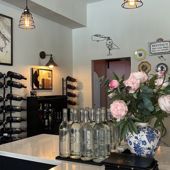 La Bomboniera - Cafes Near Me - New York, New York La Bomboniera - Cafes Near Me - New York, New York