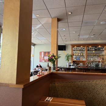 Siam Orchid - Dining area - Thai Near Me - Orinda, California Siam Orchid - Dining area - Thai Near Me - Orinda, California