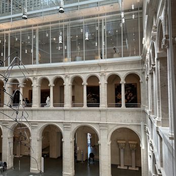 Harvard Art Museums - Interior - Art Museums Near Me - Cambridge, Massachusetts