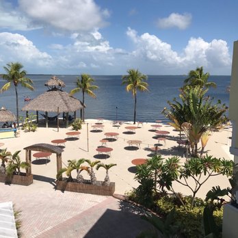 Gus' Grille - Reefhouse Resort & Marina - Seafood Near Me - Key Largo, Florida