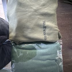 Fellas Screen Printing - The color of hoodie we were supposed to get vs what we got.