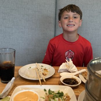dan modern chinese - Our kids love the food as much as we do. - Chinese Near Me - Manhattan Beach, California dan modern chinese - Our kids love the food as much as we do. - Chinese Near Me - Manhattan Beach, California