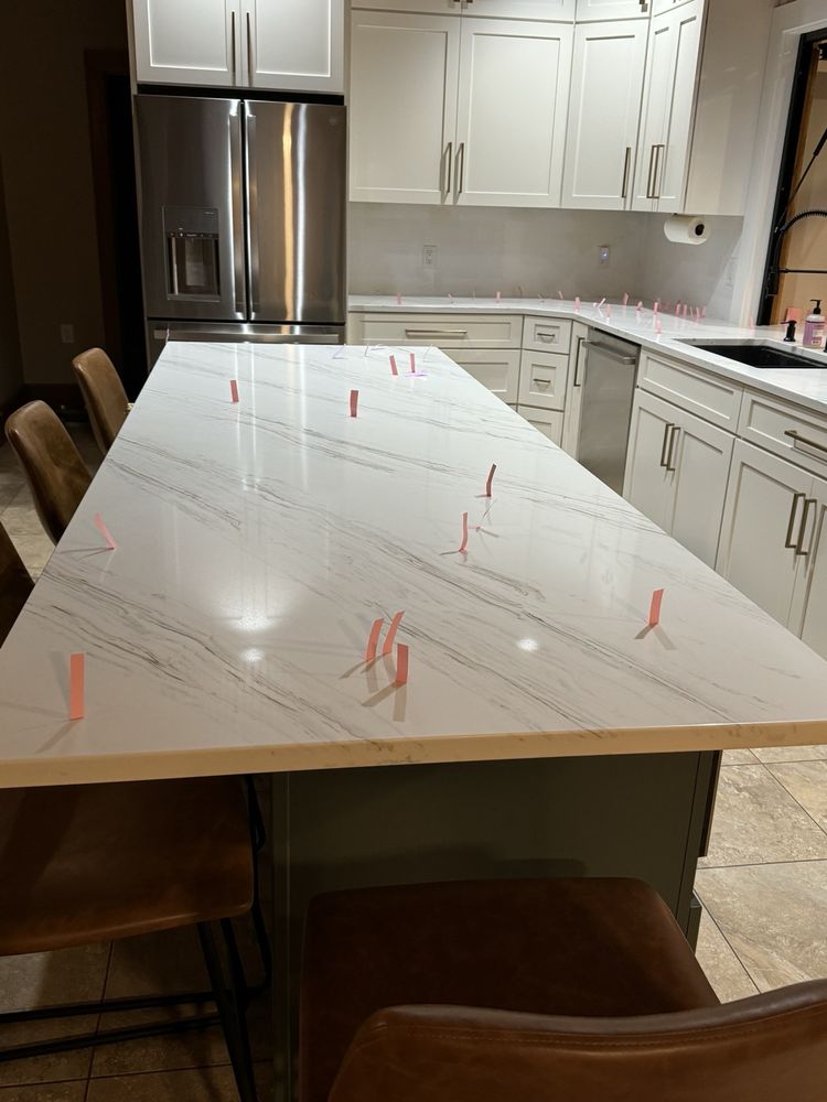 Universal Stone - countertop fabricator in Shakopee, MN