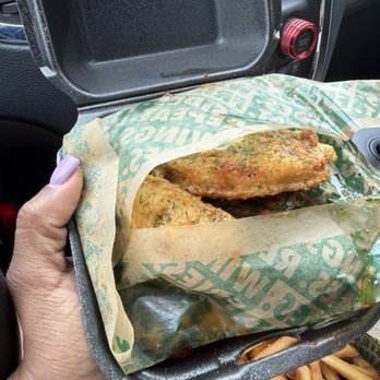 Wingstop - 6 pc Wing Combo - Chicken Wings Near Me - Harker Heights, Texas Wingstop - 6 pc Wing Combo - Chicken Wings Near Me - Harker Heights, Texas