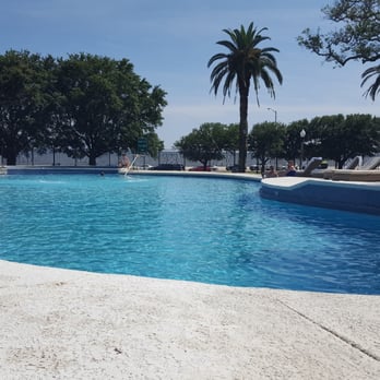 The White House Hotel Biloxi - Pool - Hotels Near Me - Biloxi, Mississippi The White House Hotel Biloxi - Pool - Hotels Near Me - Biloxi, Mississippi