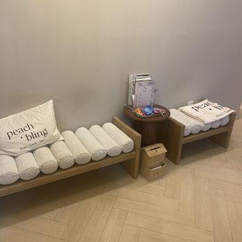 Peach Bling - Inside - Nail Salons Near Me - Long Island City, New York