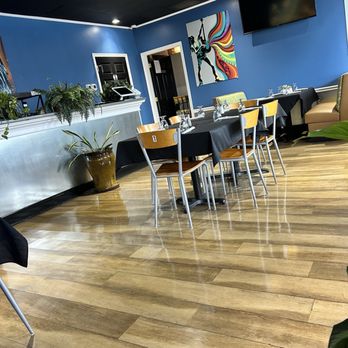 Da Reggae Cafe - Other side - Caribbean Near Me - Greensboro, North Carolina