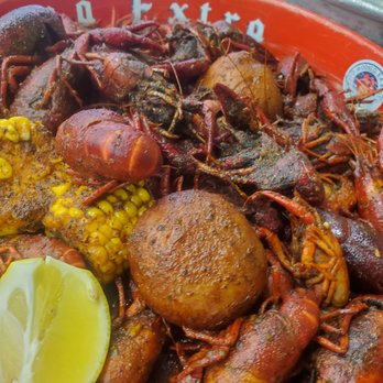 Fish N Tails Oyster Bar - Crawfish - Seafood Near Me - Richardson, Texas