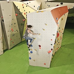 Dynochrom Boulderhalle Frankfurt