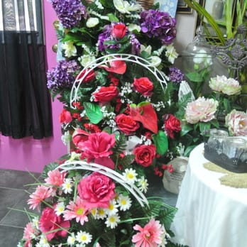 Labelle Florist and Gifts - Florists Near Me - Labelle, Florida Labelle Florist and Gifts - Florists Near Me - Labelle, Florida