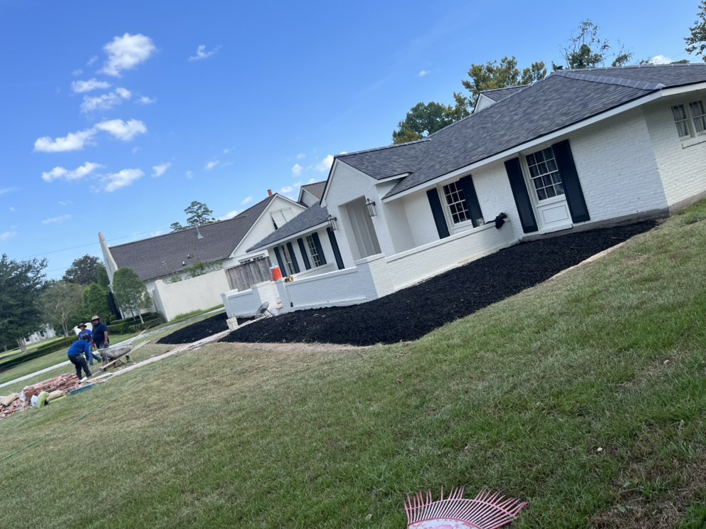Slide of Hector's Carpentry & Roofing