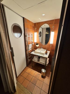 MOB HOTEL Paris les Puces by null MOB HOTEL Paris les Puces by null