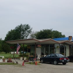 Warfield Greens Golf Club - Warfield Greens Clubhouse