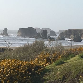 Windermere On The Beach - Hotels Near Me - Bandon, Oregon