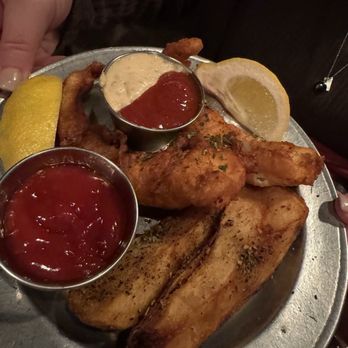 Jessop's Tavern - Kids Fish & Chips - American Near Me - New Castle, Delaware
