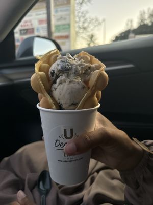U DESSERT EATS by null