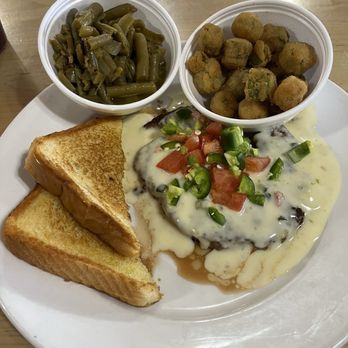 Floyd's Fish Fry - Beef lone star with Texas toast, green beans and fried okra - Seafood Near Me - Bonham, Texas Floyd's Fish Fry - Beef lone star with Texas toast, green beans and fried okra - Seafood Near Me - Bonham, Texas